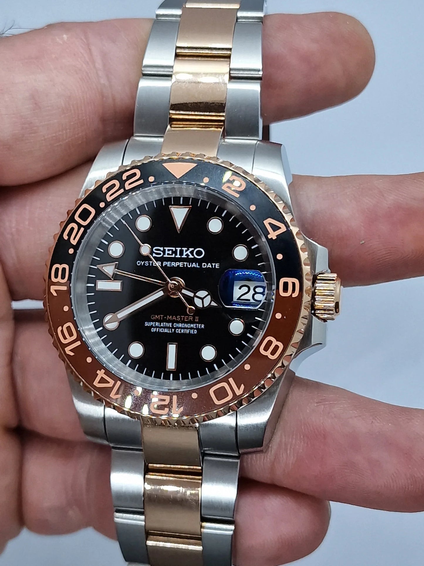 SEIKOGMT ROOTBEER GOLD MEN'S MOD WATCH
